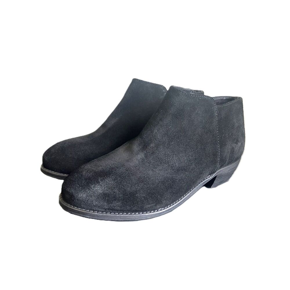 Softwalk Black Suede Ankle Boots Size 8W Low Block Heel Side Zip Shoes